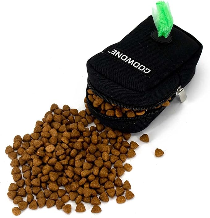 COOWONE Dog Treat Pouch with Clip, Treat Pouches for Pet Training, Small Dog Treat Container Treat Bag for Leash, Waterproof Dog Treat Bag, Hands-free Training Pouch