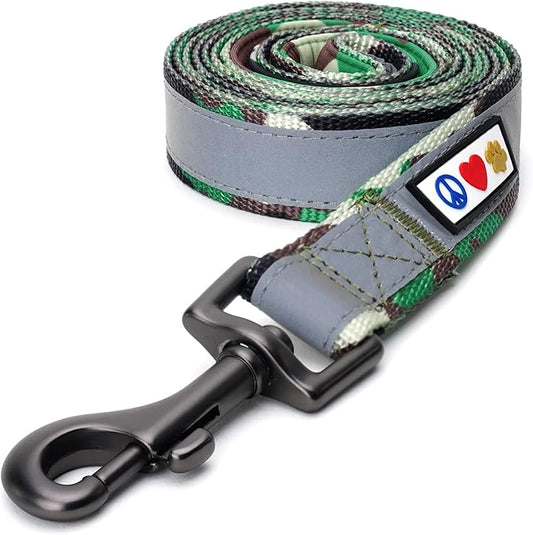 Pawtitas 6 FT Padded Dog Leash with Comfortable Neoprene Padding Handle - Camo Green Lead | Medium Reflective Dog Leash with Highly Reflective Band Perfect for Medium and Large Dogs and Puppies.