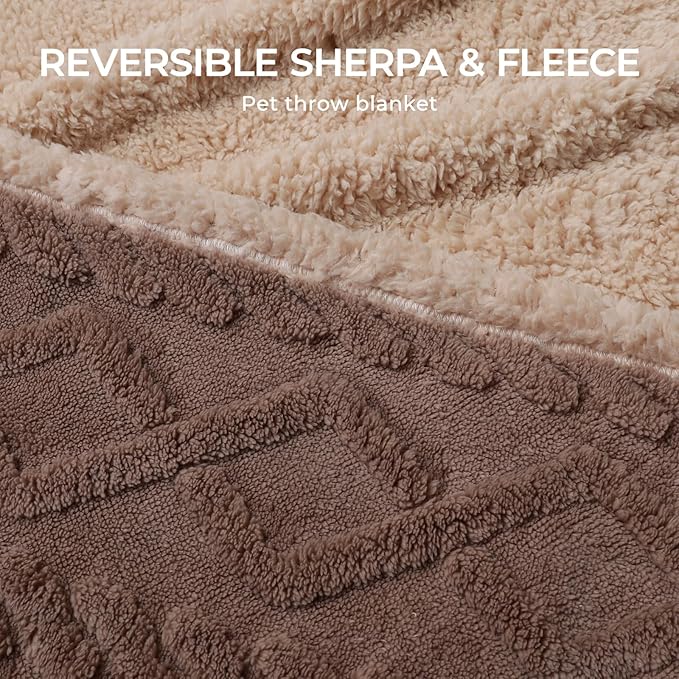 Waterproof Pet Blanket, Liquid Pee Proof Dog Blankets for Sofa Bed Couch, Reversible Sherpa Fleece Furniture Protector Cover for Small Medium Large Dogs Cats,Khaki Medium（57" x 40"）